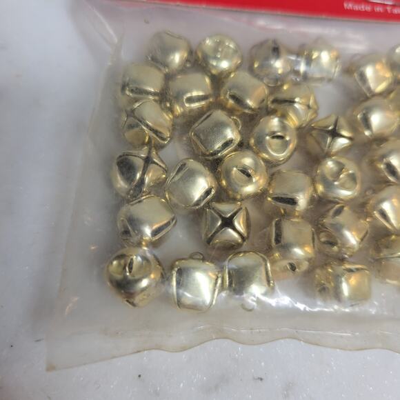 SSCO Bulk Diy Jingle Bells For Christmas Festival‎ Deco Gold Craft Bells - Picture 4 of 12